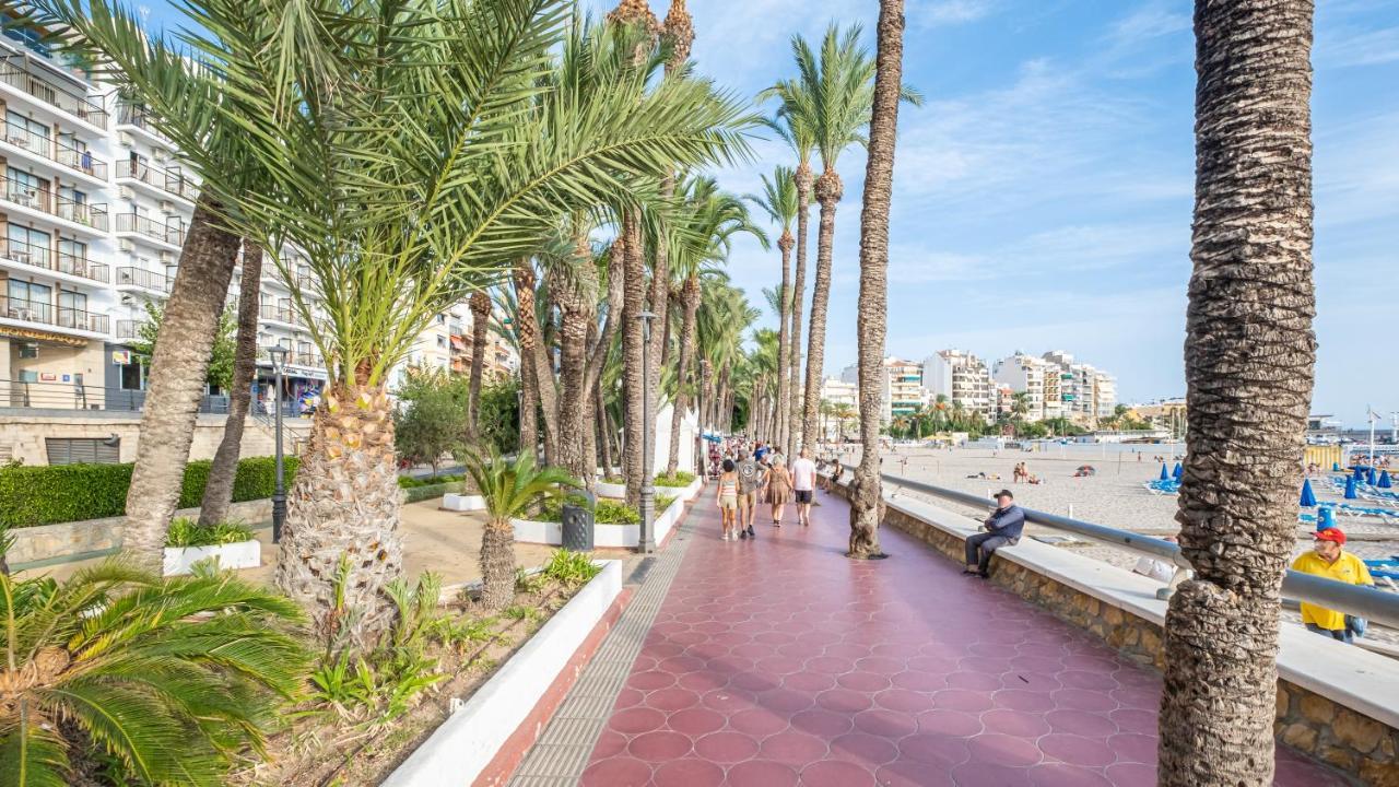 Lux Center 5-D Apartment Benidorm Luaran gambar