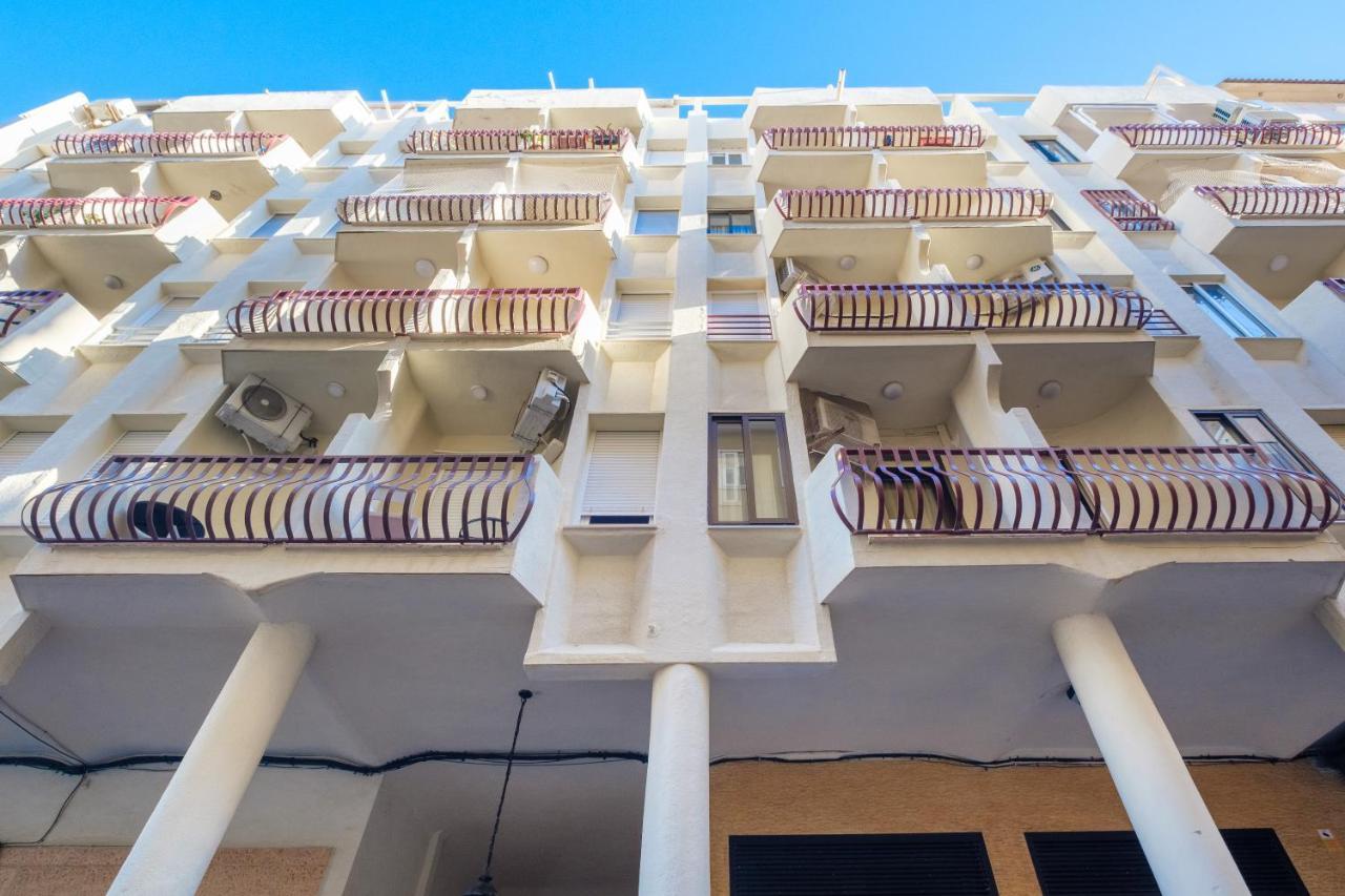 Lux Center 5-D Apartment Benidorm Luaran gambar