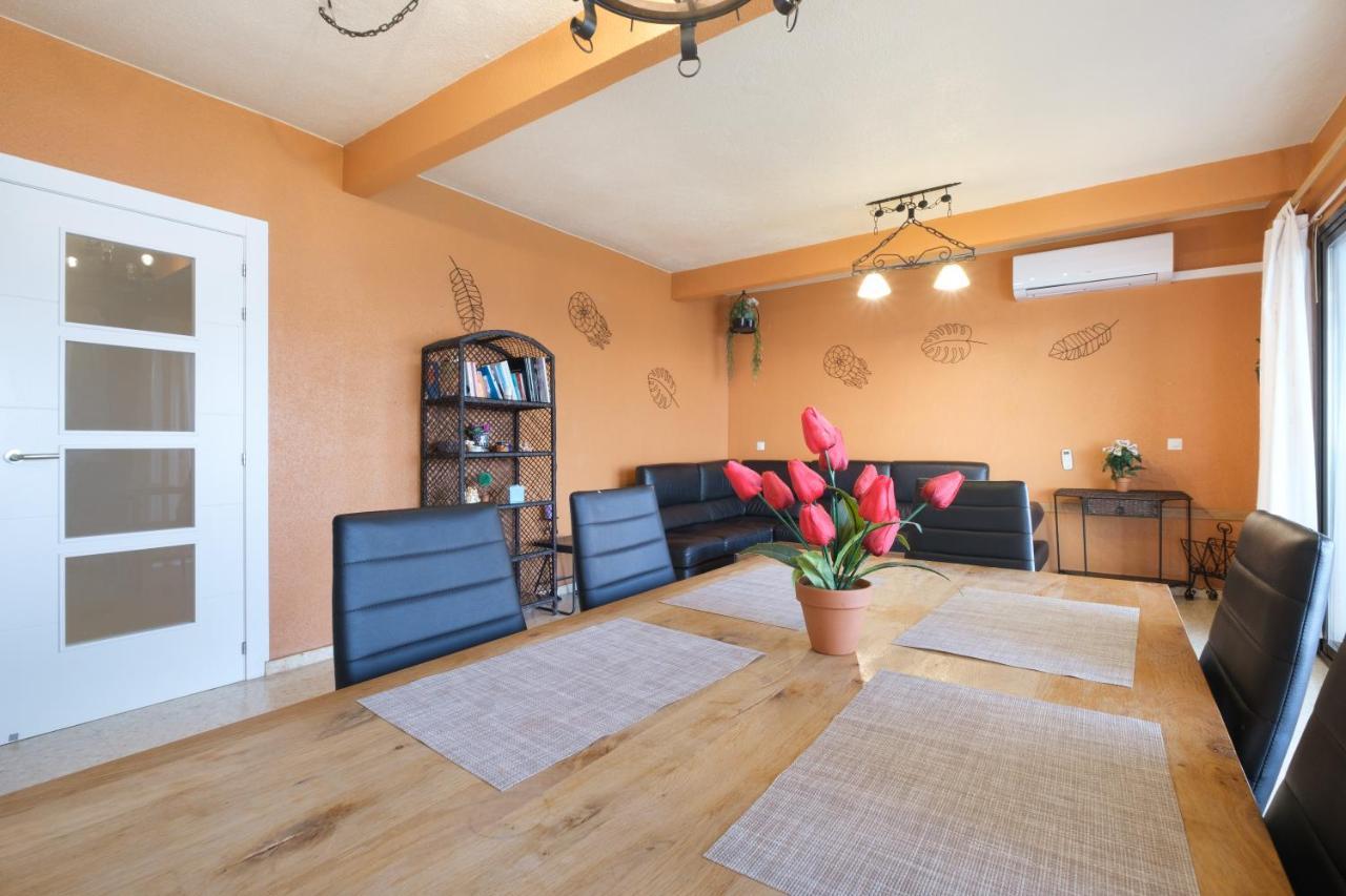 Lux Center 5-D Apartment Benidorm Luaran gambar