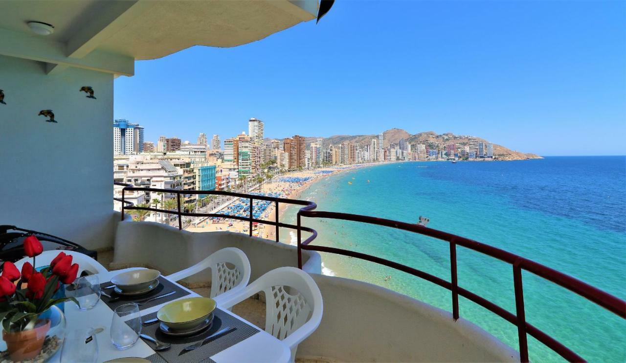 Lux Center 5-D Apartment Benidorm Luaran gambar