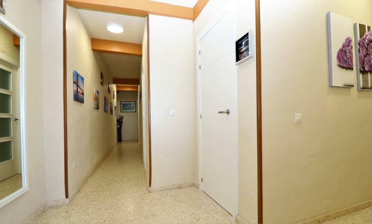 Lux Center 5-D Apartment Benidorm Luaran gambar